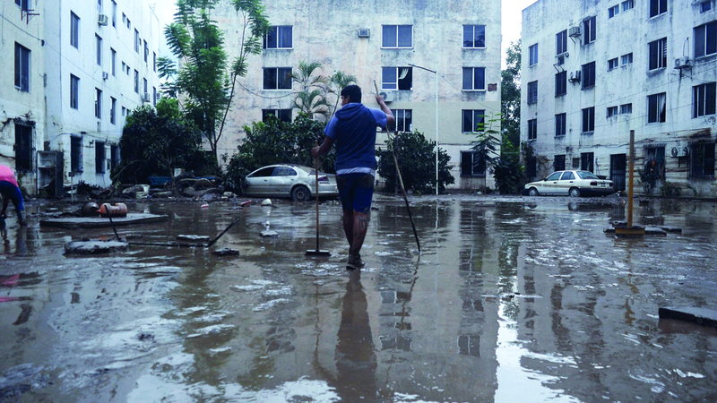 مناطق عدة باتت منكوبة وتحتاج إلى مساعدة عاجلة. رويترز