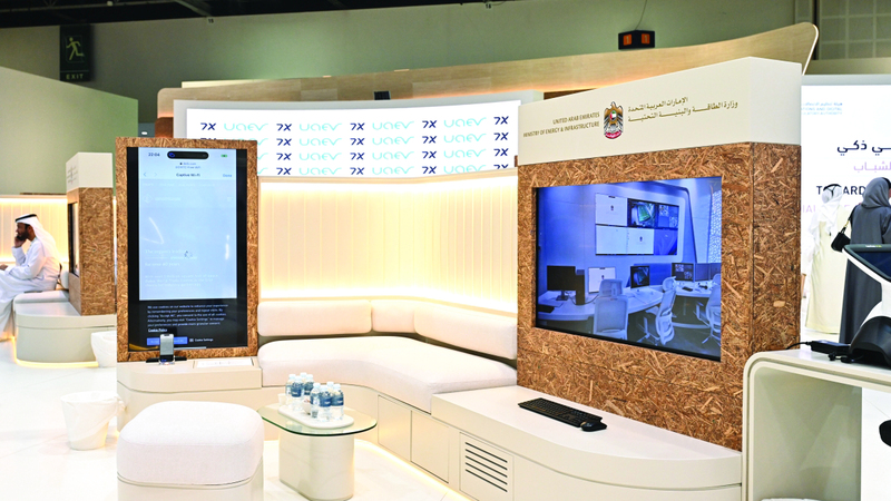 وزارة الطاقة والبنية التحتية تشارك في «جيتكس» ضمن جناح حكومة دولة الإمارات. وام