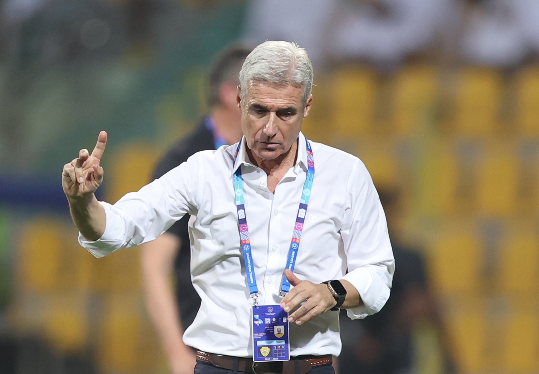 لويس كاسترو: فوز الوصل مستحق.. و«ديربي دبي» دائماً مليء بالضغوط