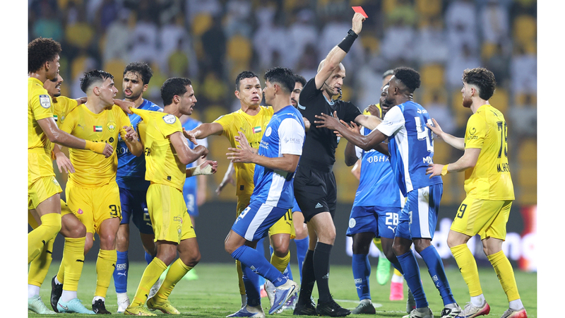 «البطاقات الحمراء» تتصدر المشهد في الجولة السادسة