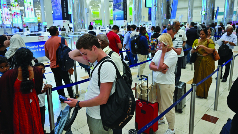 عدد المسافرين في مطار دبي جاوز 46 مليون مسافر خلال 6 أشهر. تصوير: يوسف الهرمودي