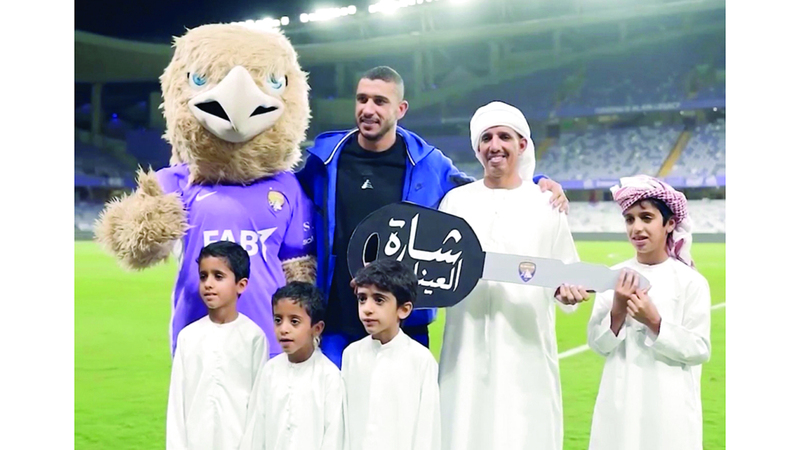 مشجع يربح سيارة «جيتور T2» بعد 20 سنة من مؤازرة العين