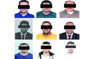 الصورة: محاكمة عصابة من 9 أفراد بتهم الخطف والابتزاز وهتك العرض