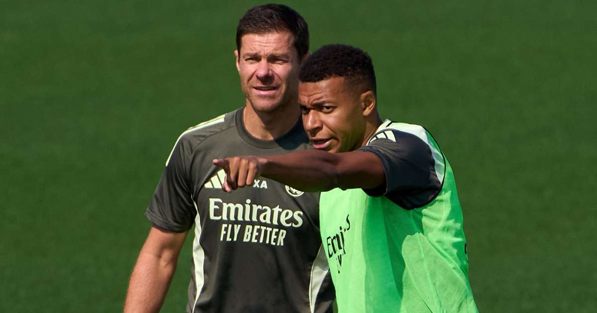 ألونسو يشيد بمبابي قبل مواجهة يوفنتوس في دوري الأبطال