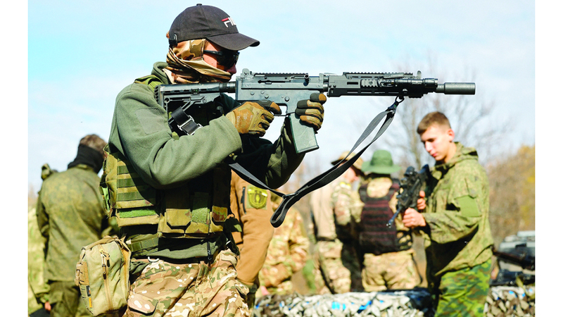 روسيا تجري مناورات بشكل دوري لقواتها. رويترز
