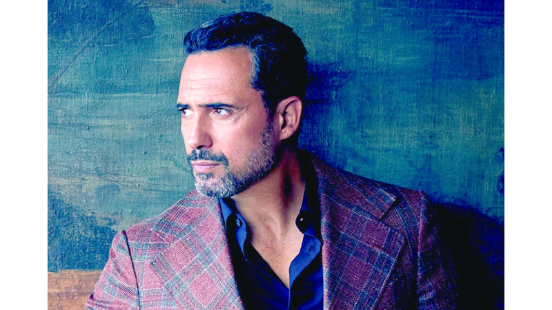 ظافر نموذج للمثقف الذي يرى في الكتابة ركيزة الإبداع السينمائي. من المصدر