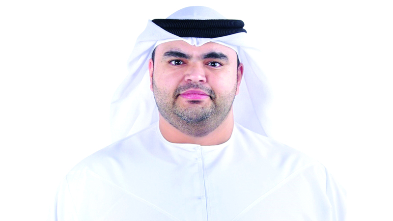 أحمد الزرعوني: صفحات مزيفة تعرض الذهب والسبائك وسلعاً أخرى بأسعار مغرية وتوهم الضحايا بإمكانية جلبها لهم من خارج الدولة بأسعار أقل.