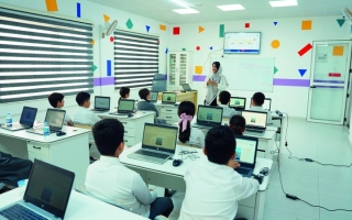 الصورة: «المدرسة الرقمية» و«التربية» في كردستان العراق تُطلقان مبادرة لتأهيل 10 آلاف معلّم رقمي