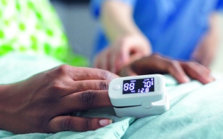 الصورة: «أبورياض» يحتاج إلى أدوية كلى وأمراض مزمنة بـ 32.9 ألف درهم