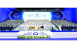 الصورة: منصور بن محمد: بناء الإنسان وتمكينه للمستقبل أولوية وطنية