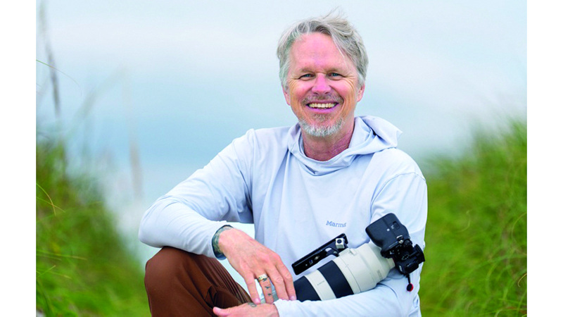 «جائزة صُنّاع المحتوى» مُنِحت لمارك سميث. من المصدر