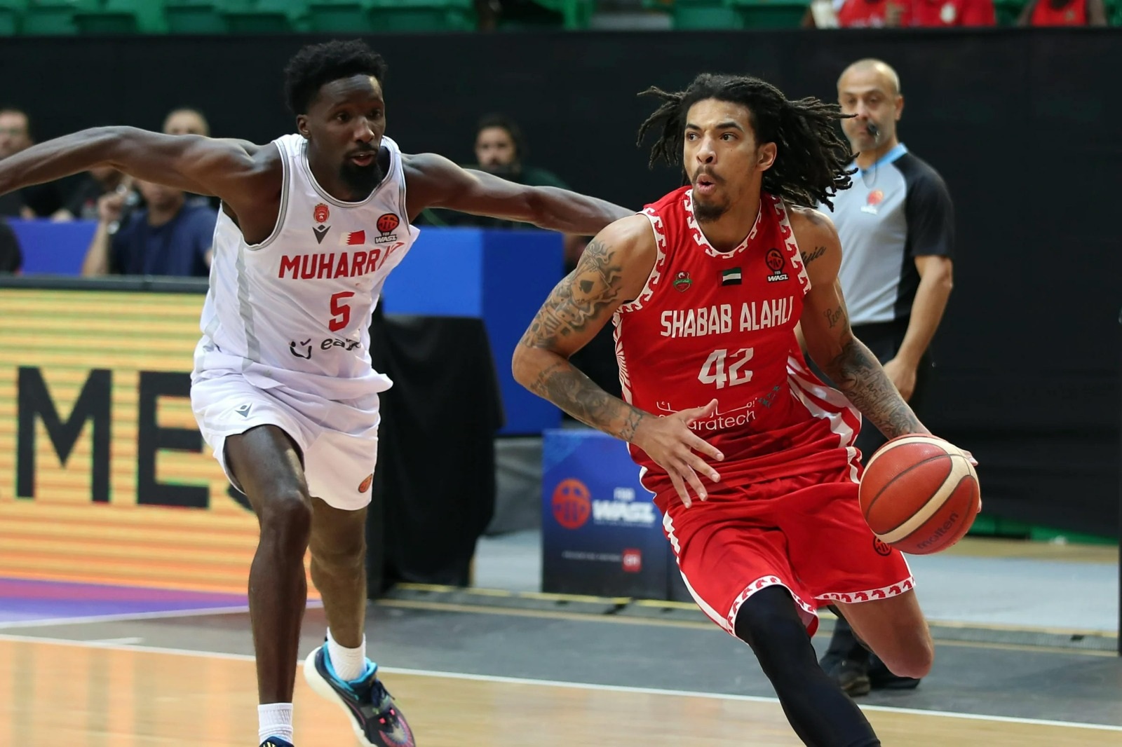 بفارق سلة.. شباب الأهلي يصطاد المحرق البحريني في "غرب آسيا"