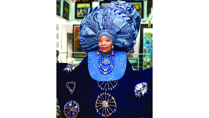 نيكي ديفيز أوكونداي. من المصدر