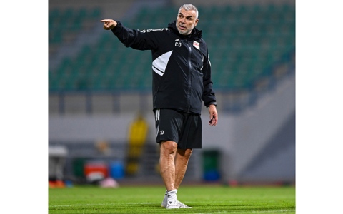 الصورة: معتز عبدالله: المنتخب بحاجة إلى بصمة كوزمين الفنية في مباراتي العراق