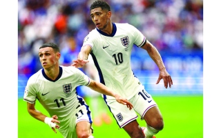 الصورة: عودة بيلينغهام وفودن إلى قائمة «الأسود الثلاثة»