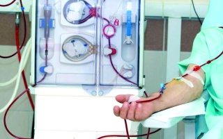 الصورة: «أبوسلمى» يحتاج إلى 23.8 ألف درهم لتجديد التأمين الصحي