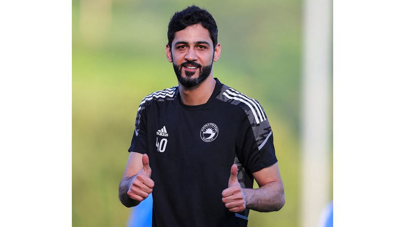 استدعاء عادل الحوسني إلى معسكر «الأبيض»