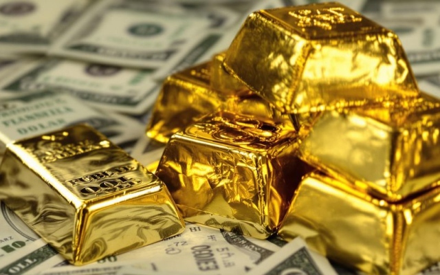 الصورة: ارتفاع أسعار الذهب لليوم الرابع مدعوما بضعف الدولار