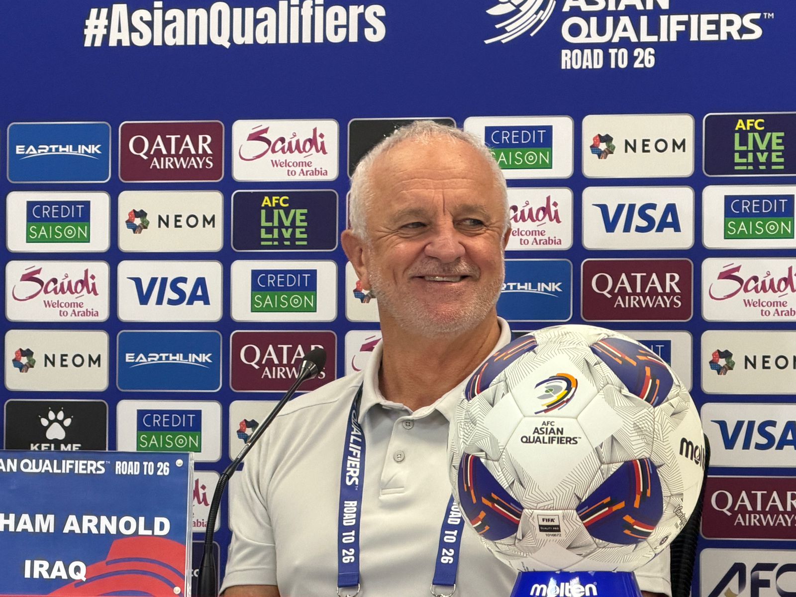 أرنولد: خوض الإياب في البصرة لا يمنح العراق الأفضلية على "الأبيض"