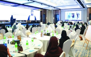 الصورة: النيادي: الإمارات تحتضن 5 ملايين شاب بينهم 500 ألف مواطن