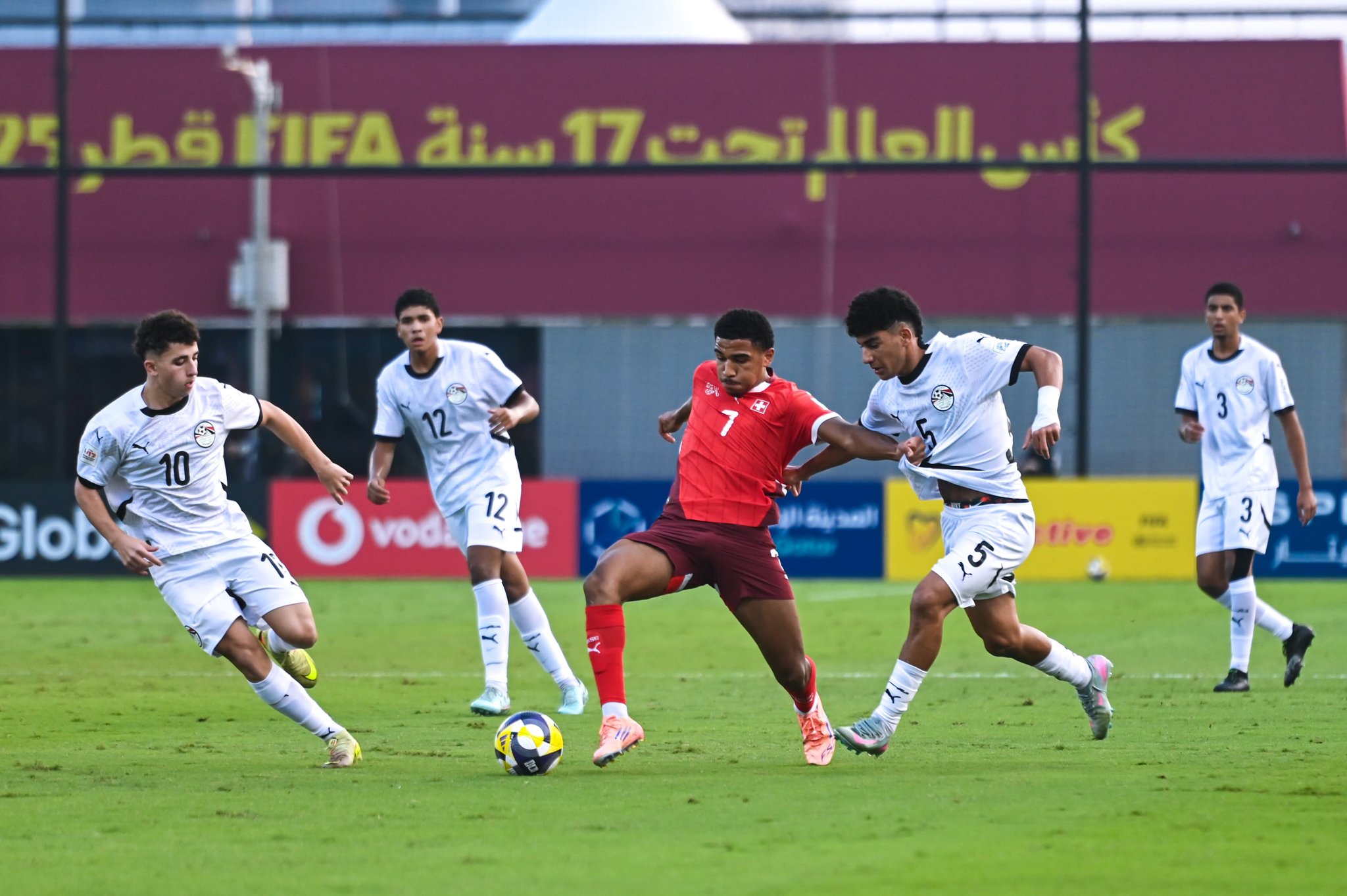 مصر تودع مونديال الناشئين بعد الخسارة بثلاثية أمام سويسرا