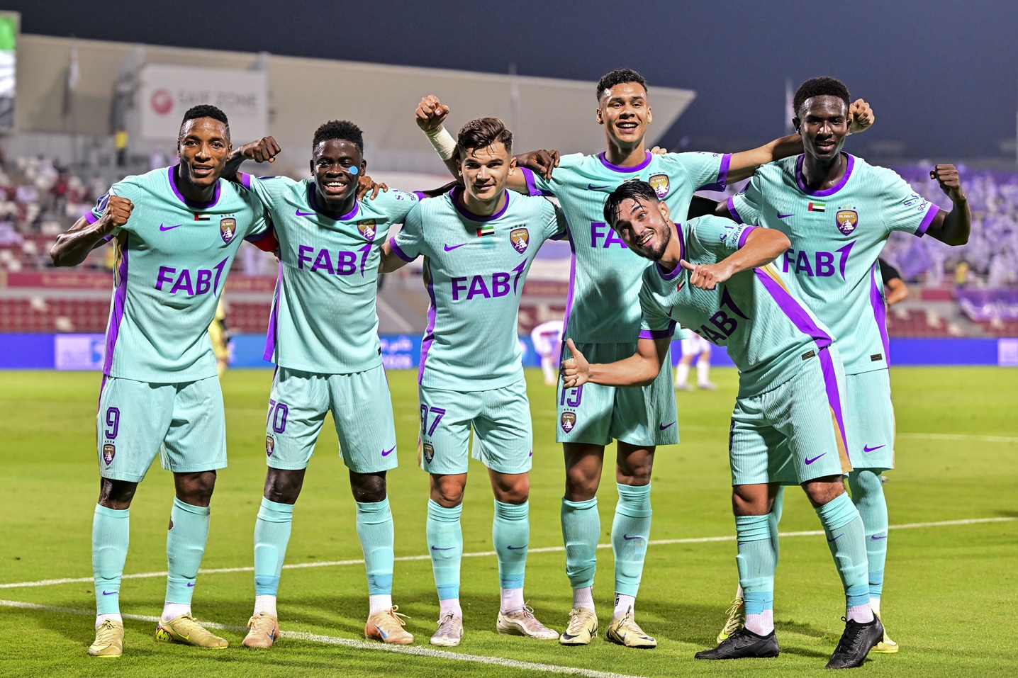 العين يهزم الشارقة بثلاثية ويقترب من نصف نهائي كأس المحترفين