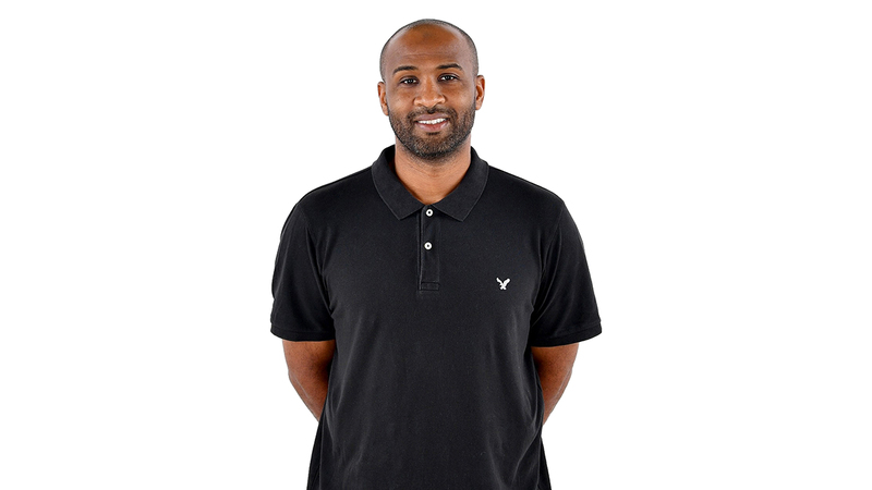 سعيد عتيق: من الضروري عدم التسرع في إنهاء الهجمات أمام كاظمة، والتركيز على اللعب من العمق.