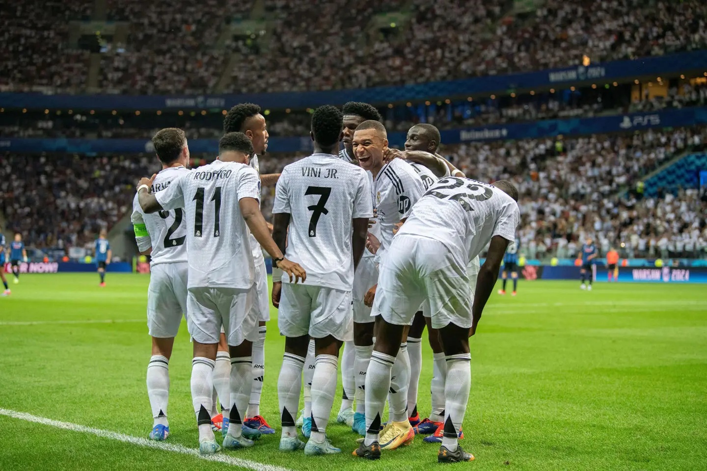 ريال مدريد للبيع.. تعرف على السعر المبدئي