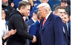 الصورة: المياه تعود إلى مجاريها بين الرئيس الأميركي وإيلون ماسك