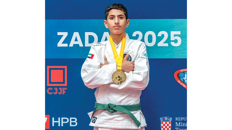 علي النجار: أمي تعني لي كل شيء، وأول ما خطر في بالي عند الفوز هو صورتها.