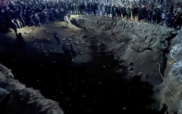 الصورة: سورية .. فرض حظر التجول بسبب شائعة عن وجود "مغارة ذهب بالحارة"