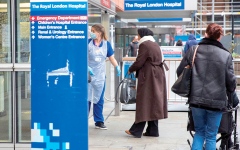 الصورة: مركز أبحاث يدعو إلى «تصغير حجم» المستشفيات في بريطانيا