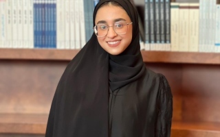 الصورة: طالبتان إماراتيتان تحصلان على منحة رودس للدراسة بجامعة أكسفورد