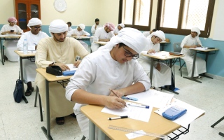 الصورة: رسائل مدرسية تحذّر الطلبة من مشروبات الطاقة خلال الامتحانات