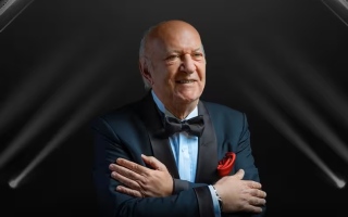 الصورة: أول ظهور لعمر خيرت بعد وعكته الصحية