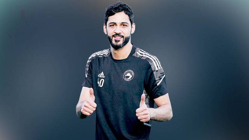 استدعاء حارس الشارقة عادل الحوسني لمنتخب الإمارات المشارك في كأس العرب