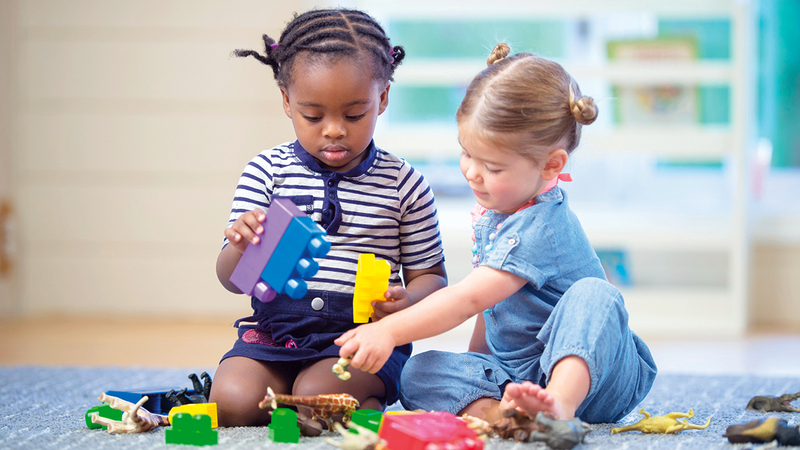 كلفة رعاية الأطفال في بريطانيا تعد من الأعلى بين الدول الغنية. أرشيفية