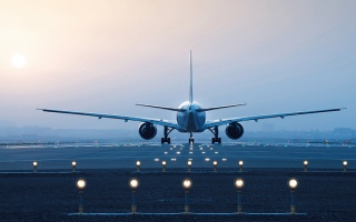 الصورة: «الطيران المدني» تؤكد مواصلة التشغيل الآمن لطائرات «A319» و«A320» و«A321»