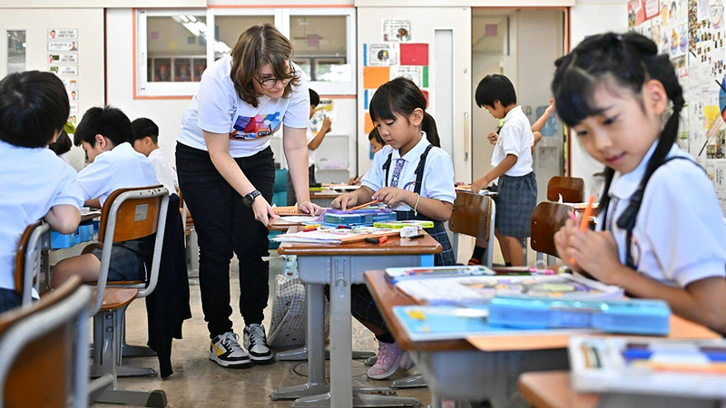 خلال أحد الأنشطة في المدرسة. من المصدر