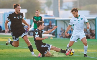 الصورة: دبا الحصن يعود إلى صدارة «الأولى».. والذيد يصعد للمركز الرابع