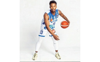 الصورة: بمعدل 30 نقطة لكل مباراة.. موفيت الأفضل بين محترفي السلة