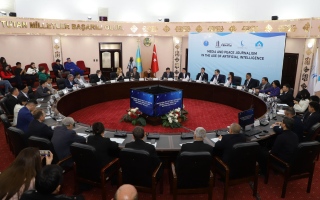 الصورة: "حكماء المسلمين" ينظم جلسة نقاشية حول "الإعلام وصحافة السلام"