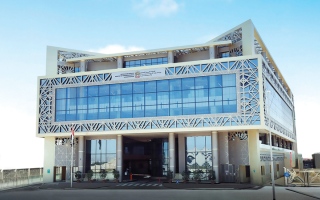 الصورة: 9 خدمات رئيسة مدعومة بالذكاء الاصطناعي لتعزيز تنافسية سوق العمل