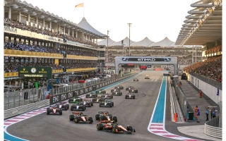 الصورة: صراع ثلاثي على لقب «الفورمولا 1»