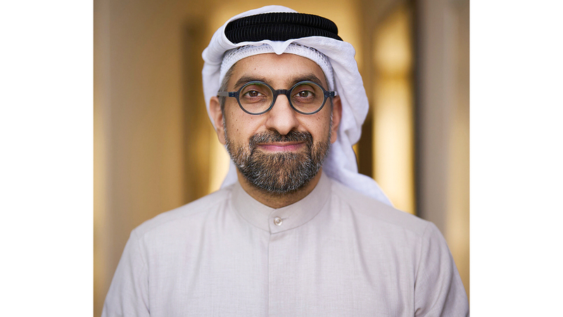 سلطان سعود القاسمي: «المعرض» يشكّل دعوة للتوقف والتأمّل في إرثنا الثقافي الغني، الذي أسهمت في تشكيله نخبة من الفنانين الرواد والناشئة من مختلف أنحاء الدولة.