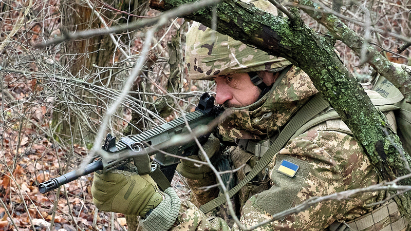 الخطة الأوروبية ستساعد أوكرانيا على تمويل جيشها. إي.بي.إيه