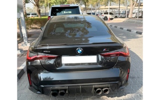 الصورة: شرطة دبي تضبط سائحاً استخدم مركبة باستعراض خطر