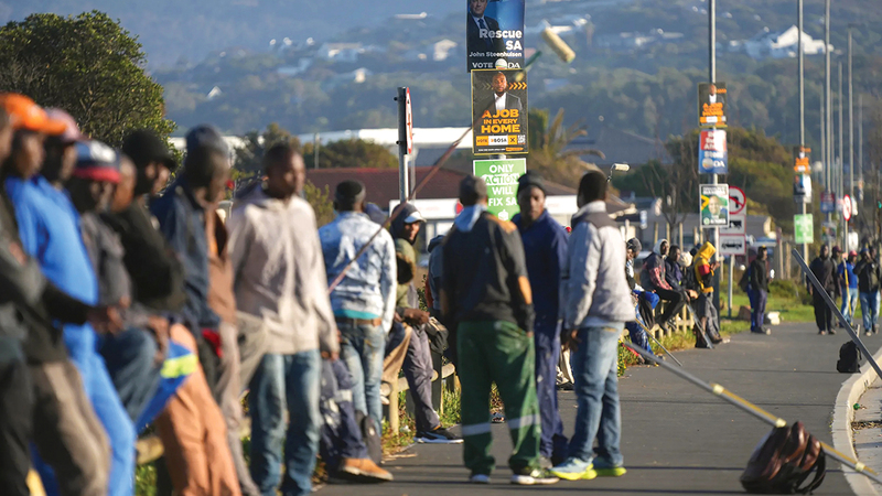 سياسات حزب المؤتمر فاقمت البطالة والفقر بين الشباب. أرشيفية
