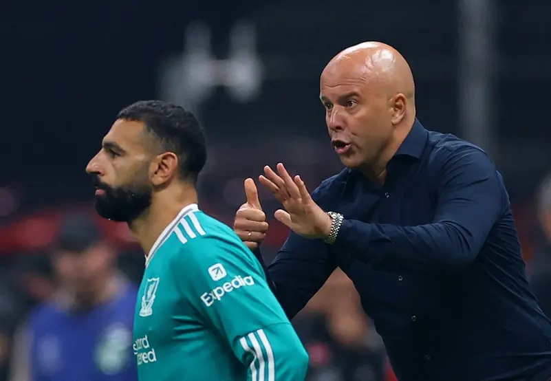 آخر تطورات أزمة محمد صلاح ”المتصاعدة”.. ليفربول يتحرك بقرار صادم!