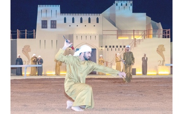 الصورة: &laquo;يولة فزاع&raquo;.. أولى بطاقات &laquo;المربع الذهبي&raquo; للأحبابي